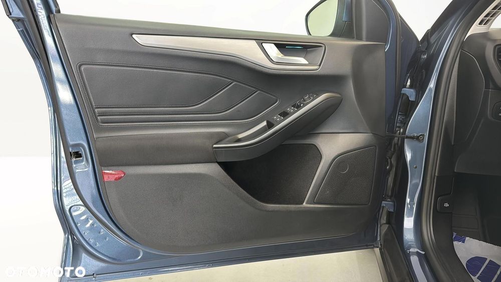 Ford Focus 1.0 EcoBoost mHEV Titanium X - 11