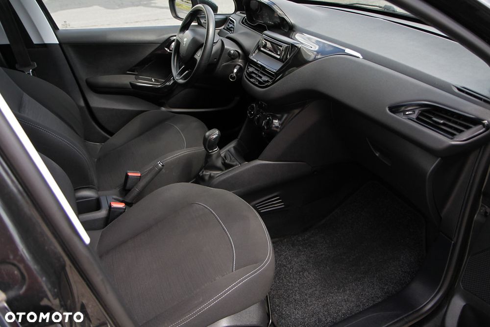 Peugeot 208 82 VTI Active - 8