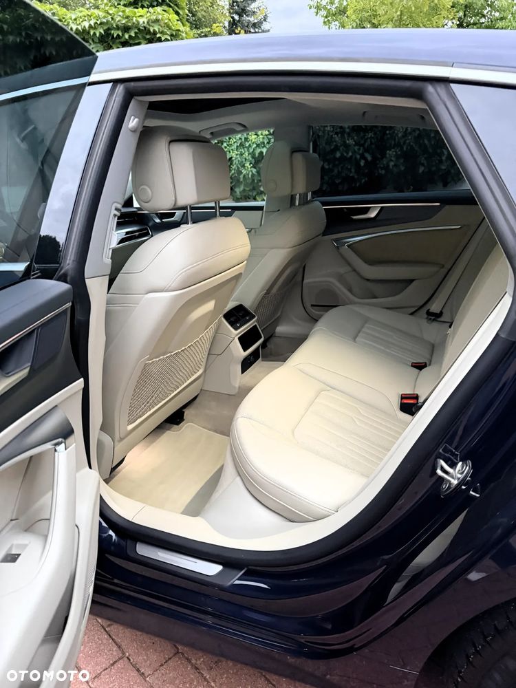 Audi A7 Sportback - 11