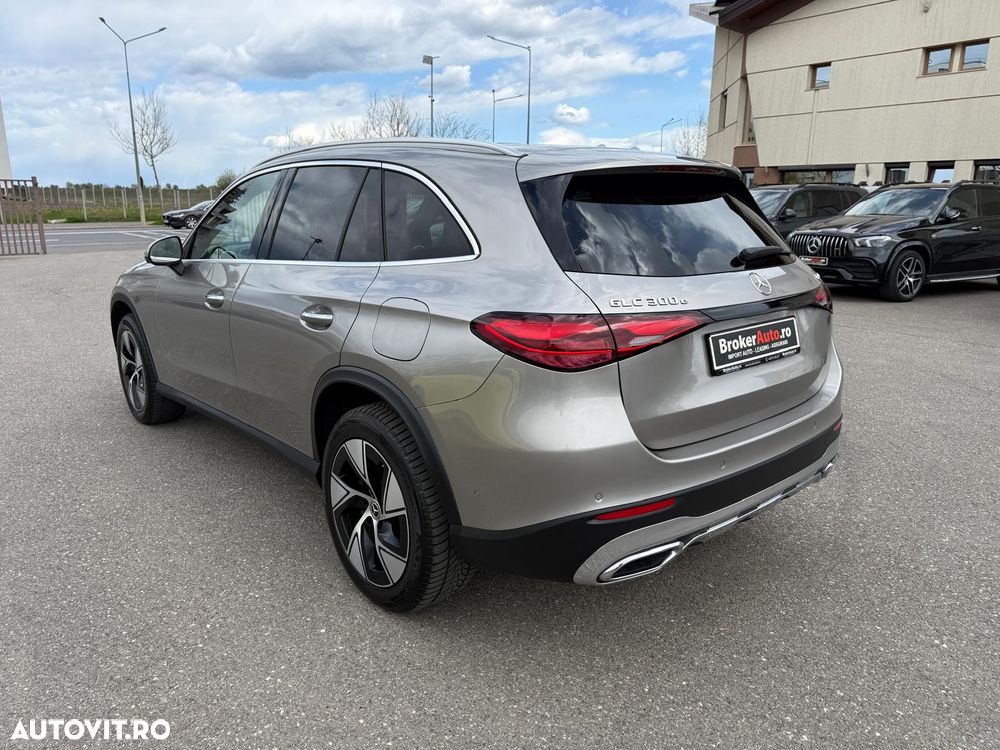 Mercedes-Benz GLC 300 4MATIC - 5