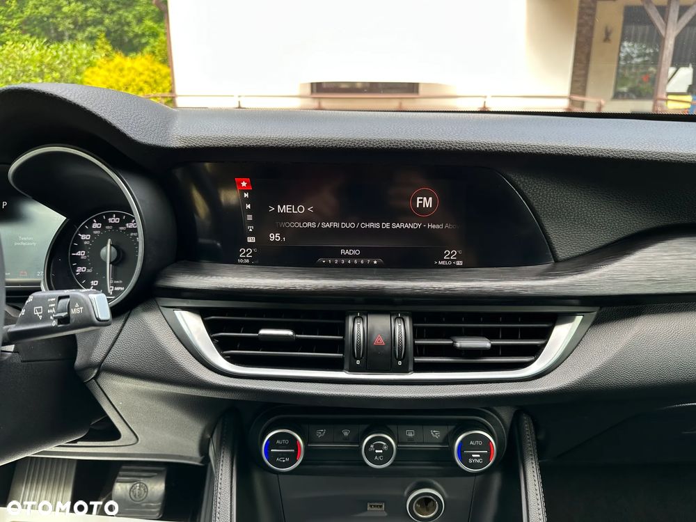 Alfa Romeo Stelvio 2.0 Turbo 16V AT8-Q4 Super - 24