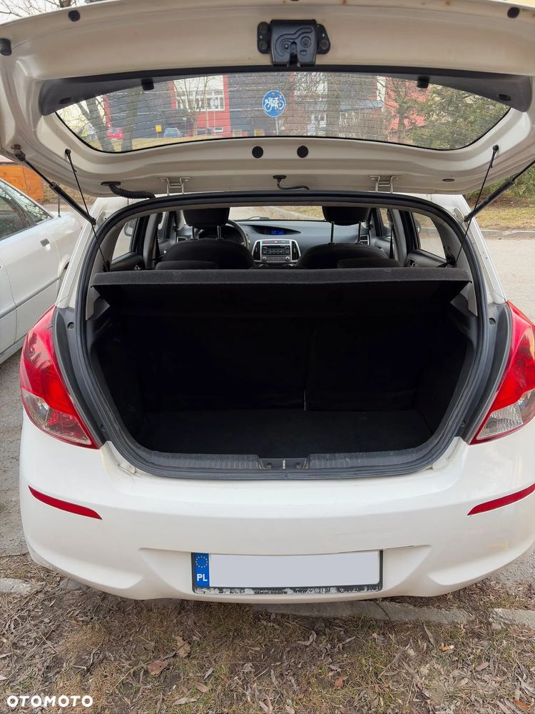 Hyundai i20 1.1 CRDi Classic + - 10