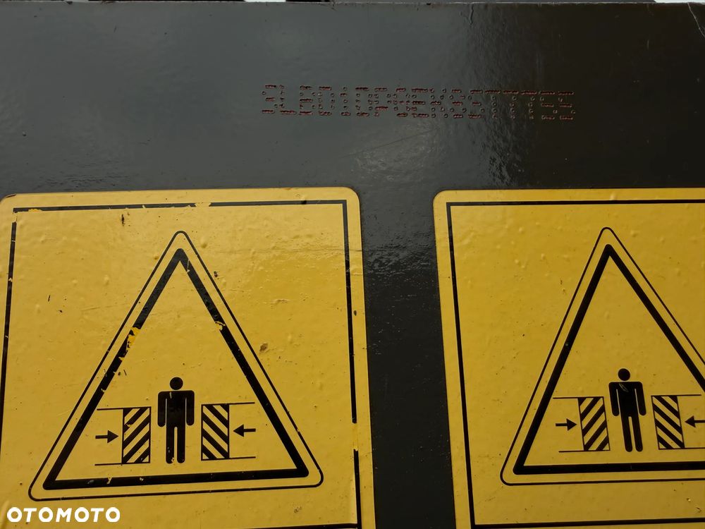 Terex Mecalac TA6s Wozidło wózek z Obrotową Kolebą. 6ton ładowność. 4x4. Silnik Perkins 80KM 4 cylindry. 1900 mtg. 2021 rok. Kamera z wielkim Ekranem! Jazda Rewers 3prędkości. Maszyna jak Nowa z Norweskiego Gospodarstwa! Ani deka luzów i wycieków! Hydrostatic. Pełny Oryginał. Hamulce brzytwa. Serwisy w DEKRA. Maszyna Woziła lekkie ładunki. Praktycznie zerowe zużycie. Wielka Okazja. Wszystko w pełnym Oryginale. Opony Oryginał wszystkie z 2020roku. - 8