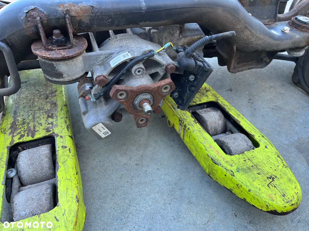 VW TIGUAN II 4X4 ZAWIESZENIE TYŁ KOMPLETNE - 7