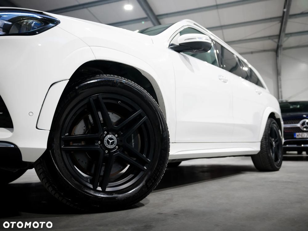 Mercedes-Benz GLS - 3