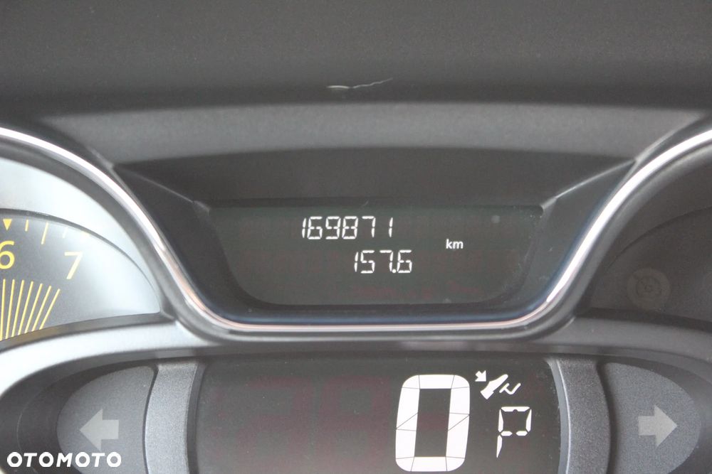 Renault Captur TCe 120 EDC Helly Hansen - 27