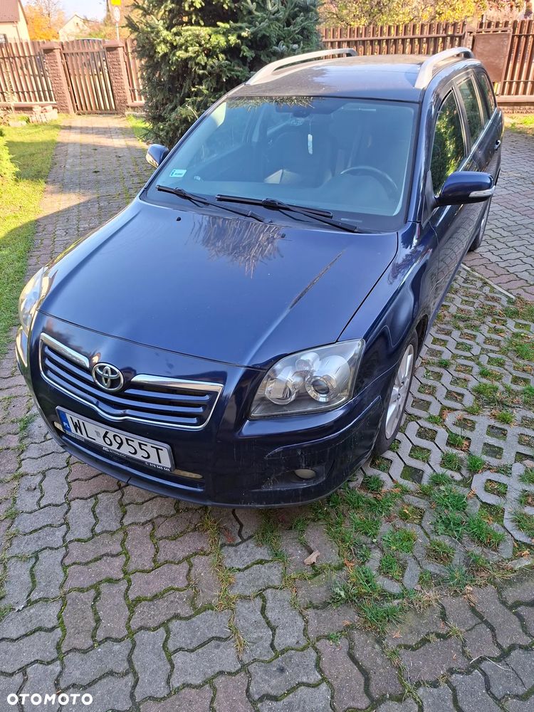 Toyota Avensis 2.0 D-4D Premium - 6