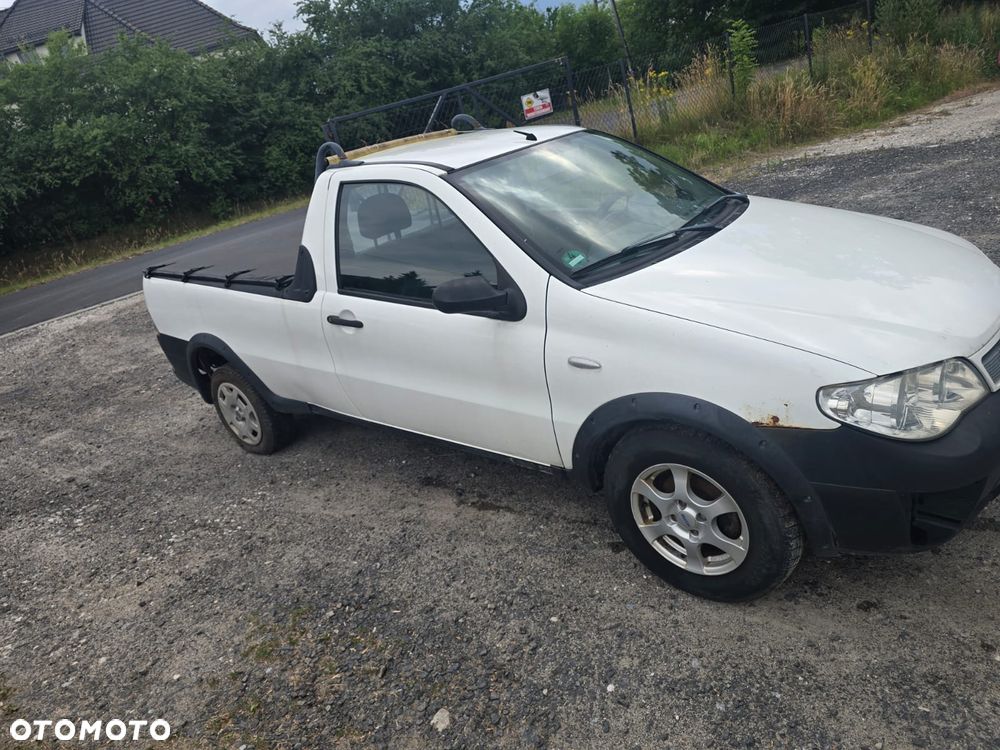 Fiat Strada - 1