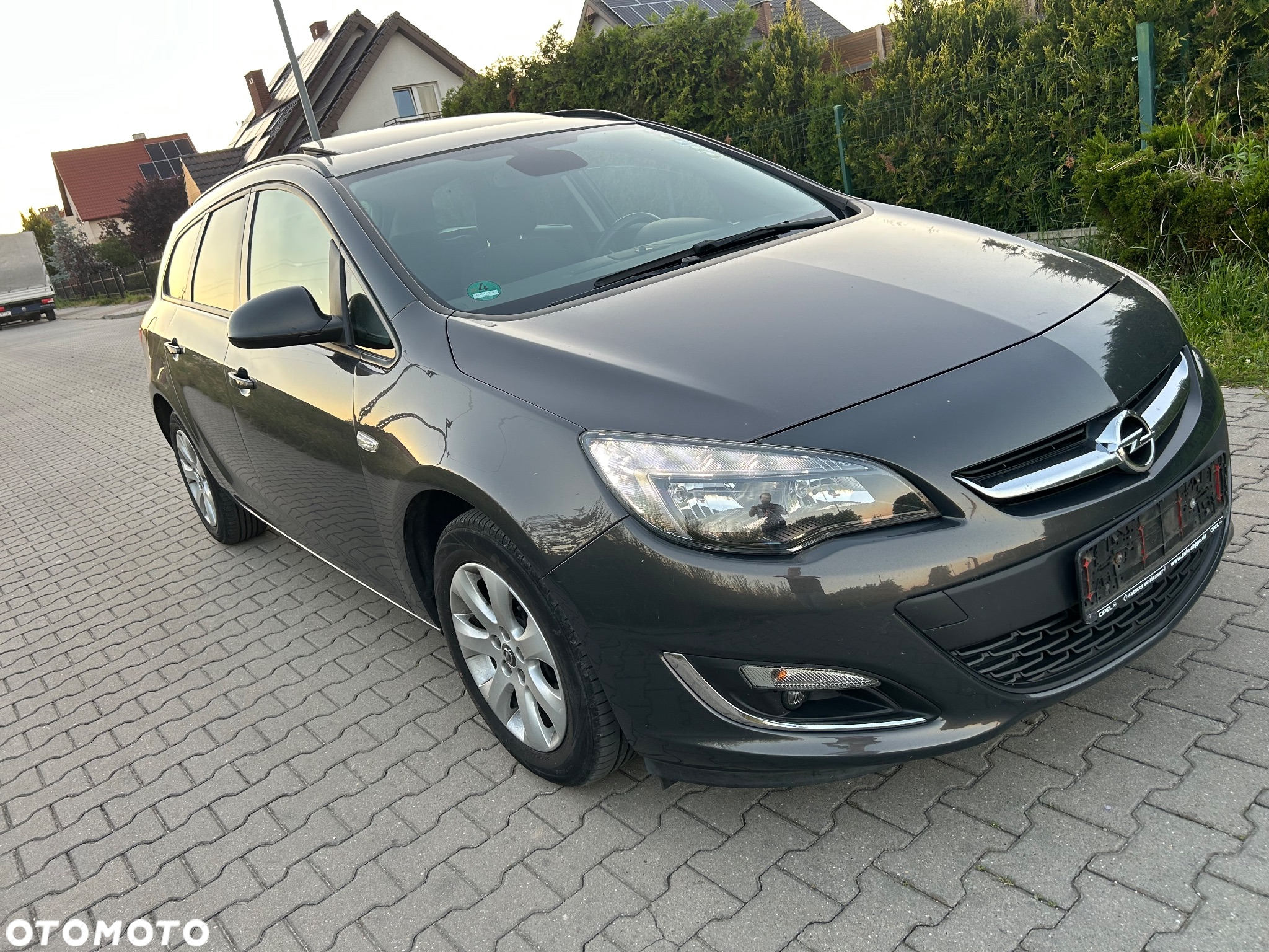 Opel Astra 1.4 Turbo Color Edition - 2