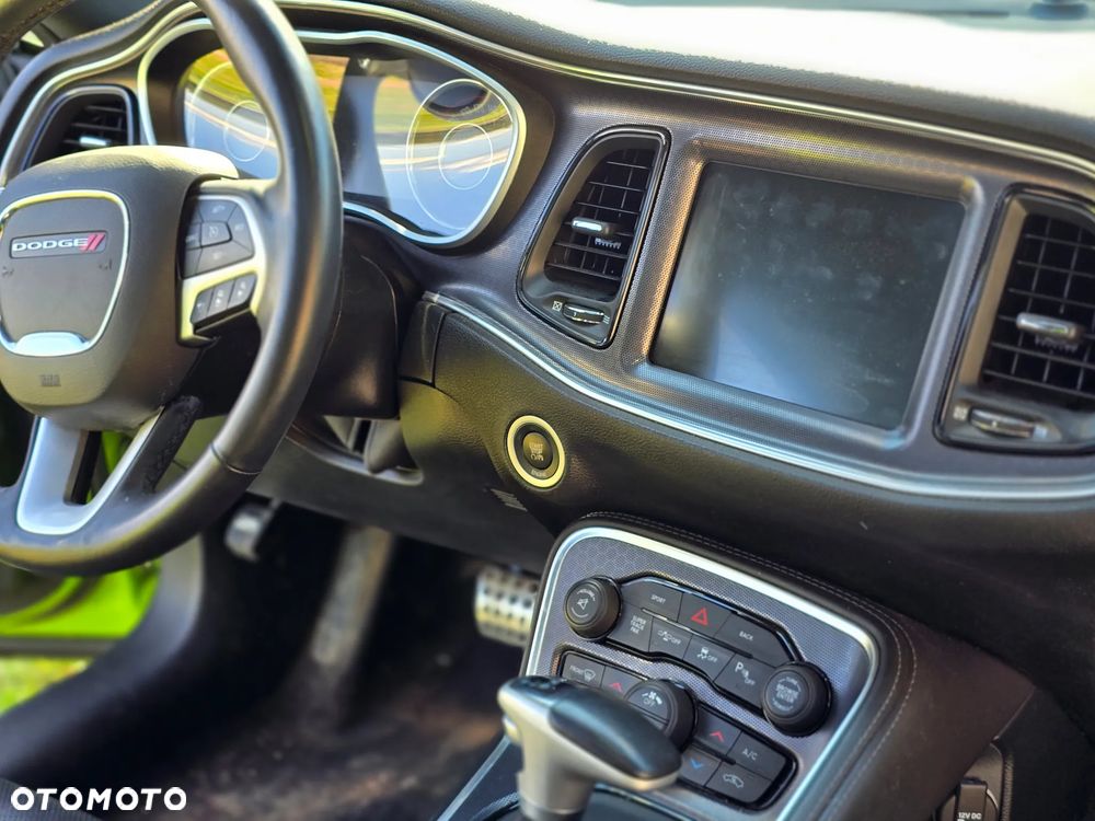 Dodge Challenger Automatik R/T Plus - 33