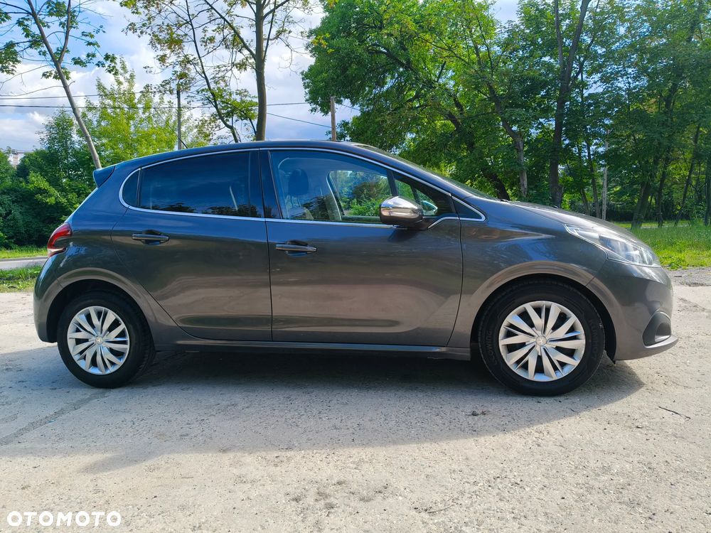 Peugeot 208 Blue-HDi 100 Stop&Start Allure - 10
