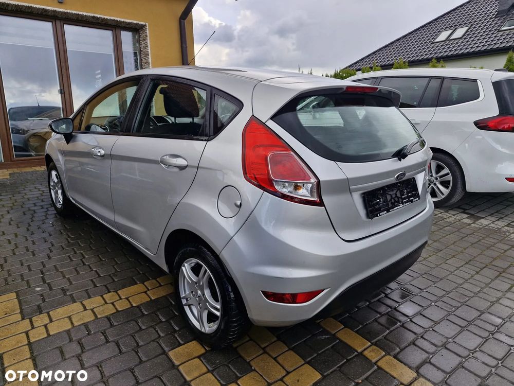 Ford Fiesta 1.25 Ambiente - 8