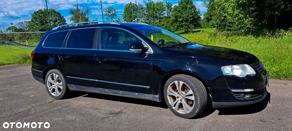 Volkswagen Passat 2.0 TDI Highline - 12
