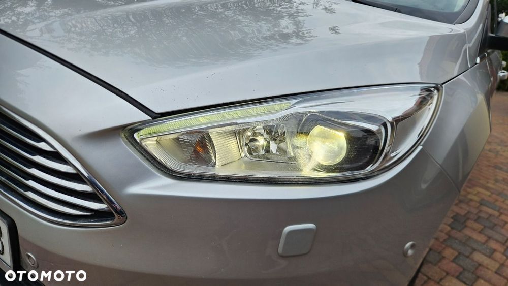 Ford Focus - 24