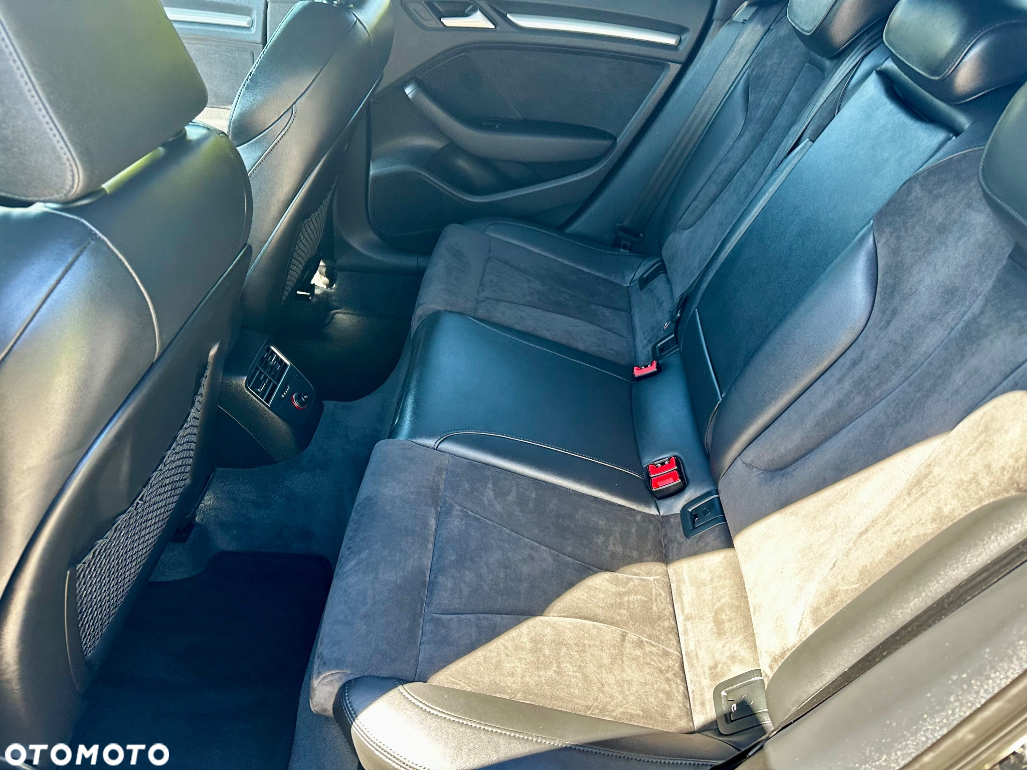 Audi A3 2.0 TDI clean diesel Quattro Ambiente S tronic - 11