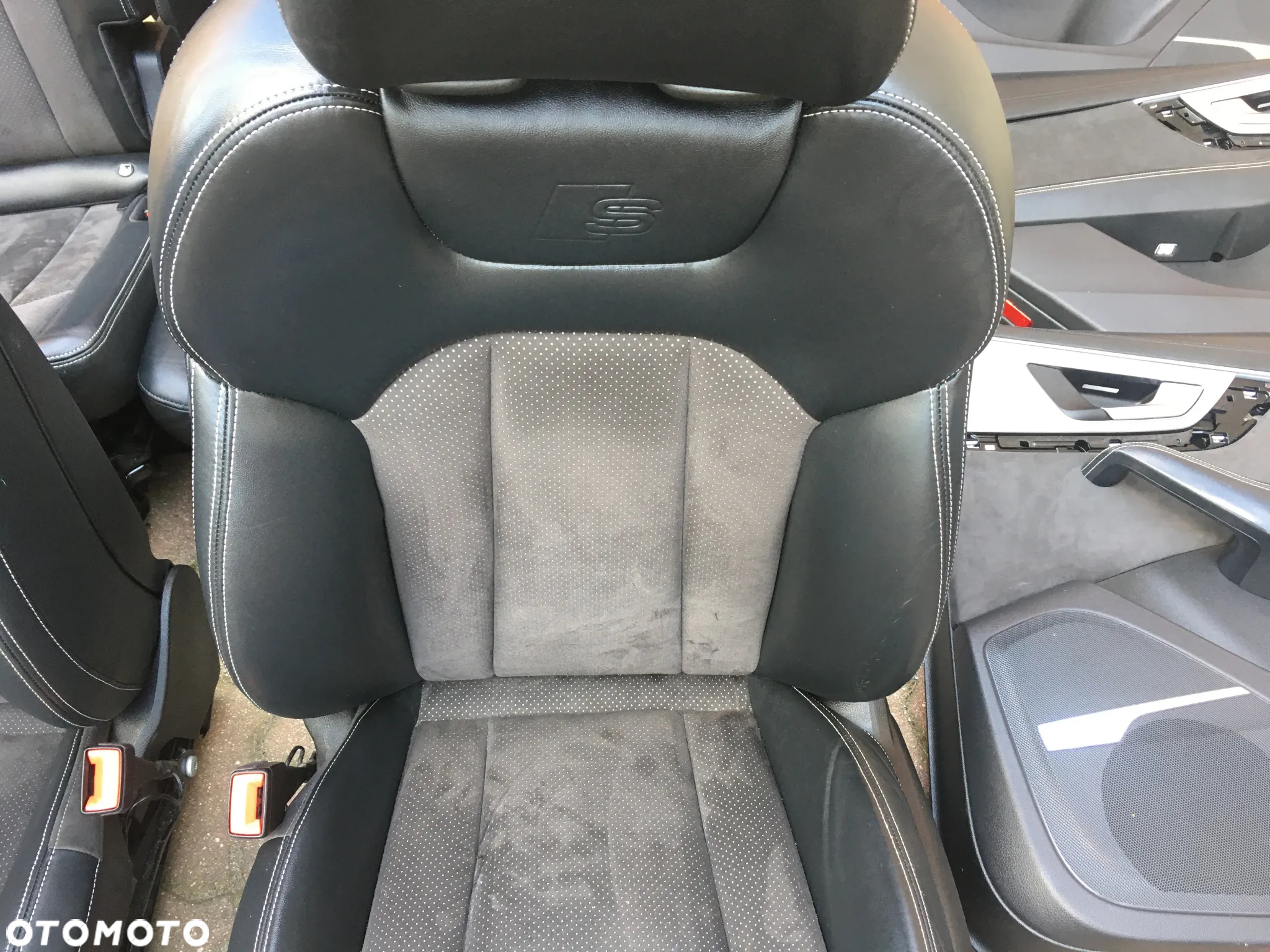 AUDI Q7 4M / S-Line / FOTEL FOTELE KANAPA BOCZKI TAPICERKA / SKÓRA CZARNA / 7 OSOBOWA / ISOFIX / ORYGINAŁ - 9