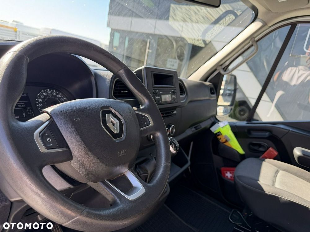 Renault Master - 10