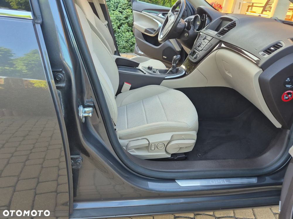Opel Insignia 2.0 CDTI Sport - 9