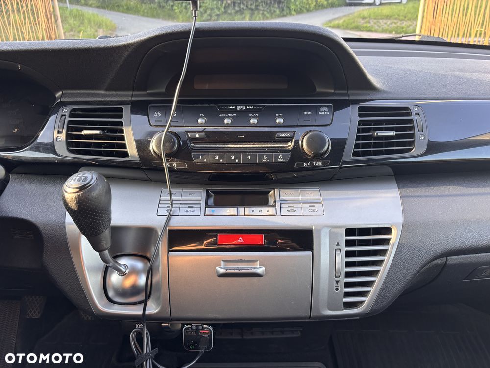 Honda FR-V 2.0 Comfort - 10