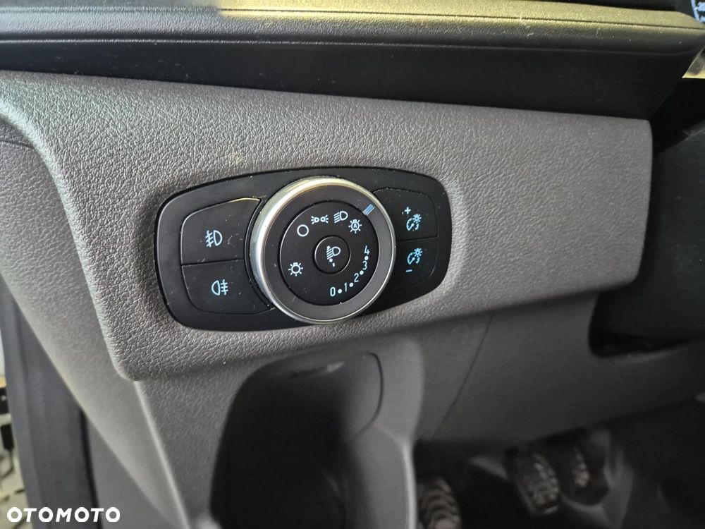 Ford transit-custom - 11