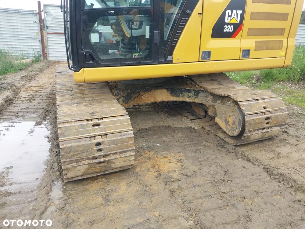 Caterpillar 320 - 4