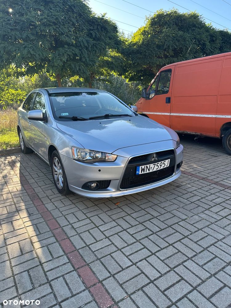 Mitsubishi Lancer 1.8 Intense CVT - 2