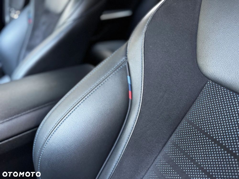 BMW Seria 3 318d M Sport - 28