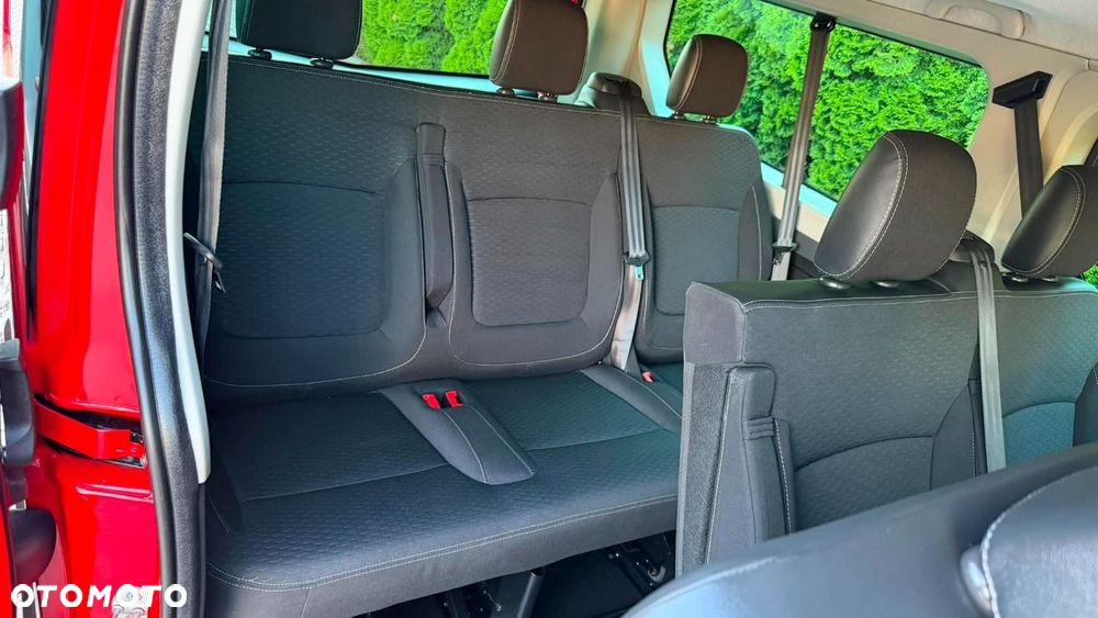 Opel Vivaro L2H1 2,9t Elegance Premium - 19