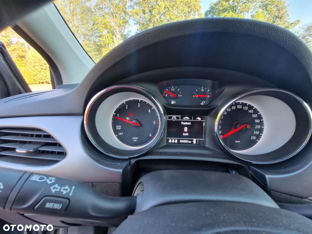 Opel Astra 1.6 CDTI Sports Tourer Active - 24