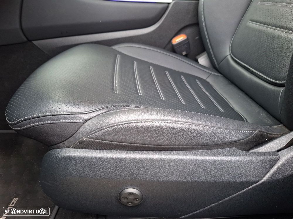 Mercedes-Benz GLC 300 e 4Matic - 15