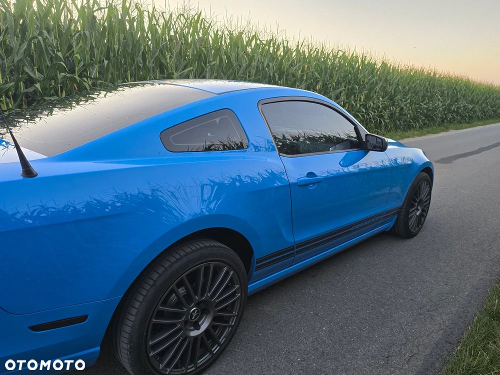 Ford Mustang 3.7 V6 Premium - 11