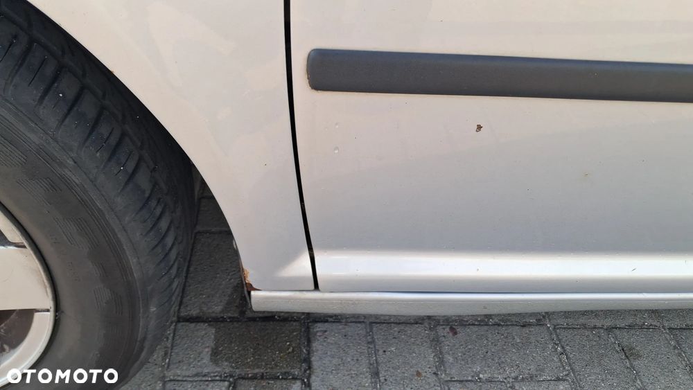 Volkswagen Golf 1.6 - 13