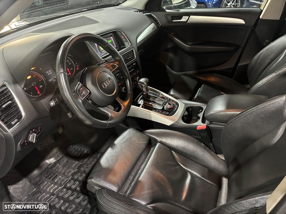 Audi Q5 2.0 TDI quattro Business Line S-line S-tronic - 14