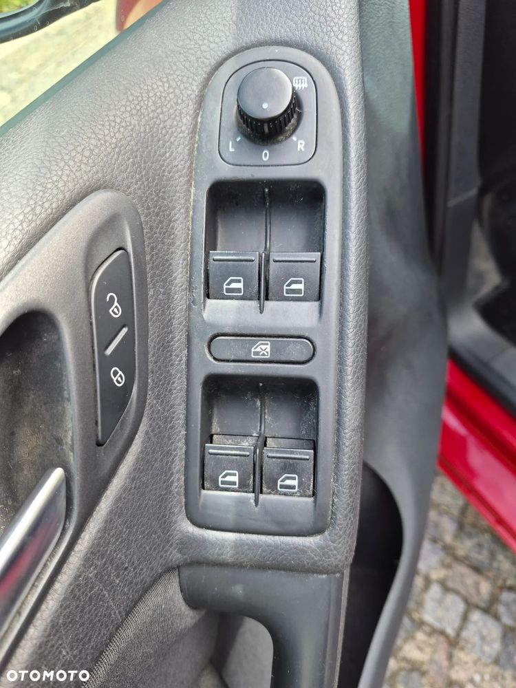 Volkswagen Golf 1.4 TSI Comfortline - 17