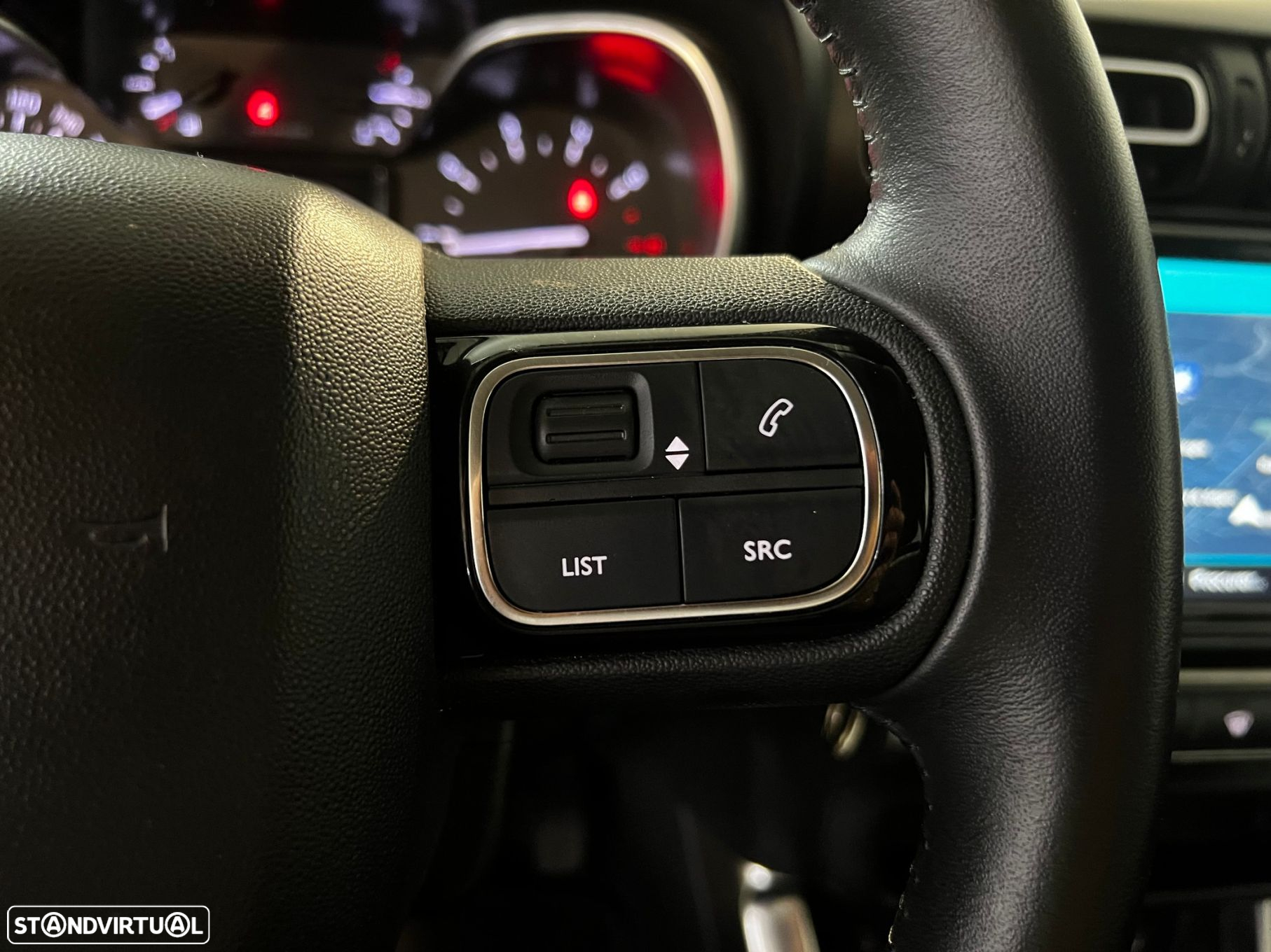 Citroën C3 Aircross 1.2 PureTech Shine - 27