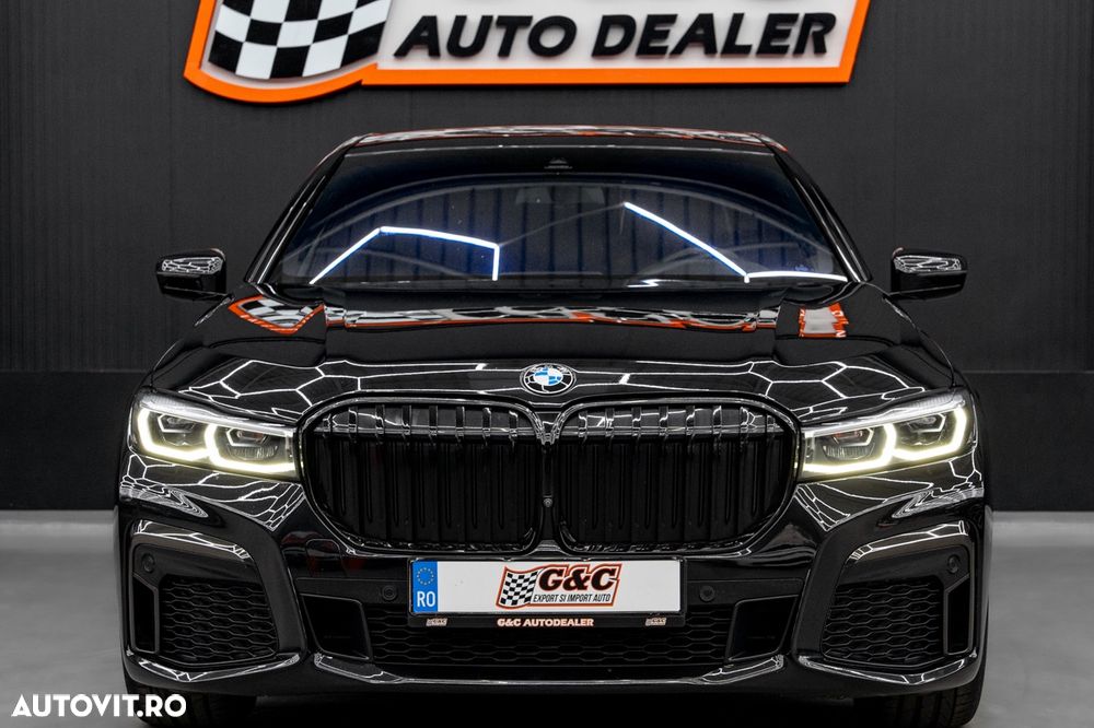 BMW Seria 7 730d MHEV - 23