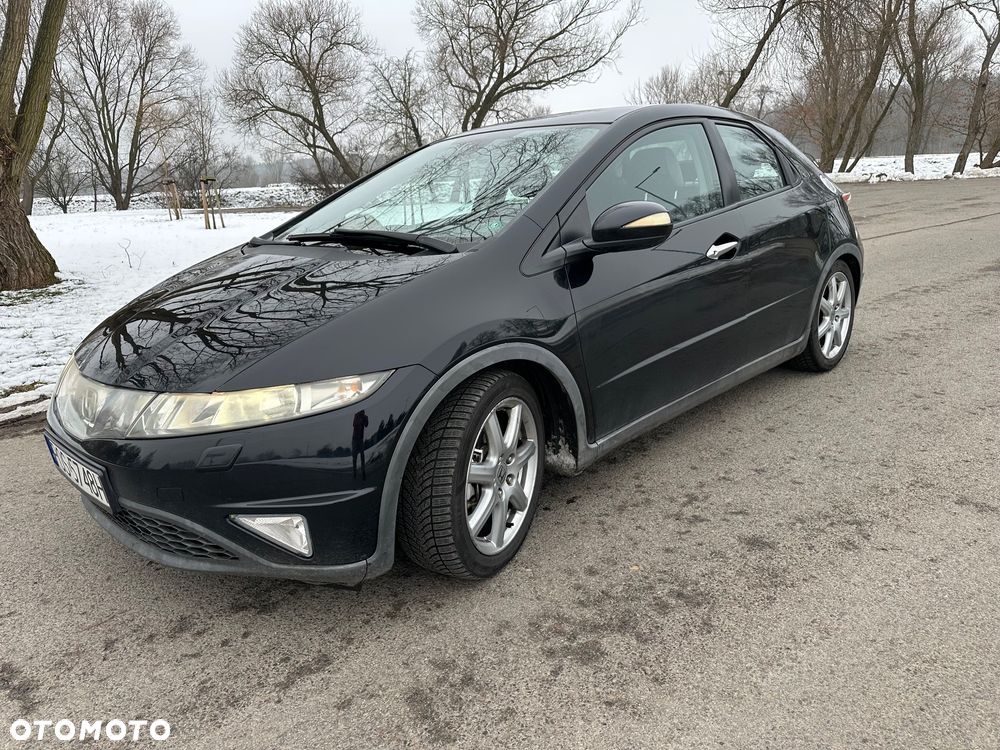 Honda Civic 1.8 Comfort - 21