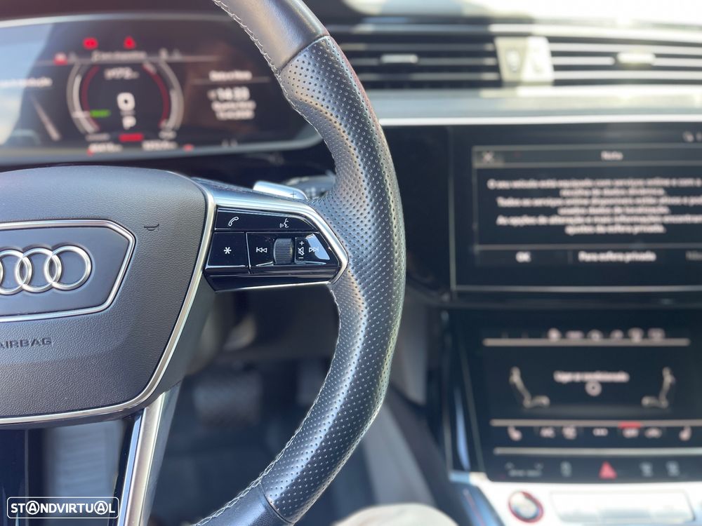 Audi e-tron S quattro - 29
