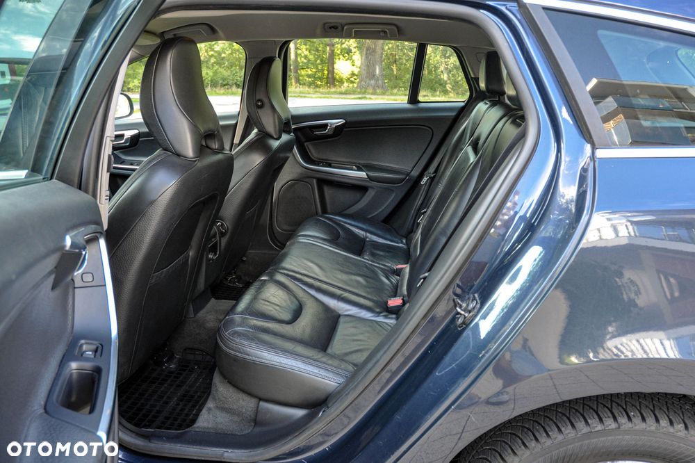 Volvo V60 - 8