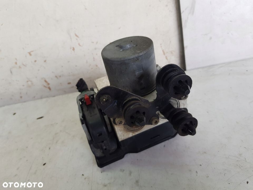 pompa ABS PASSAT B7 2.0 TDI - 2