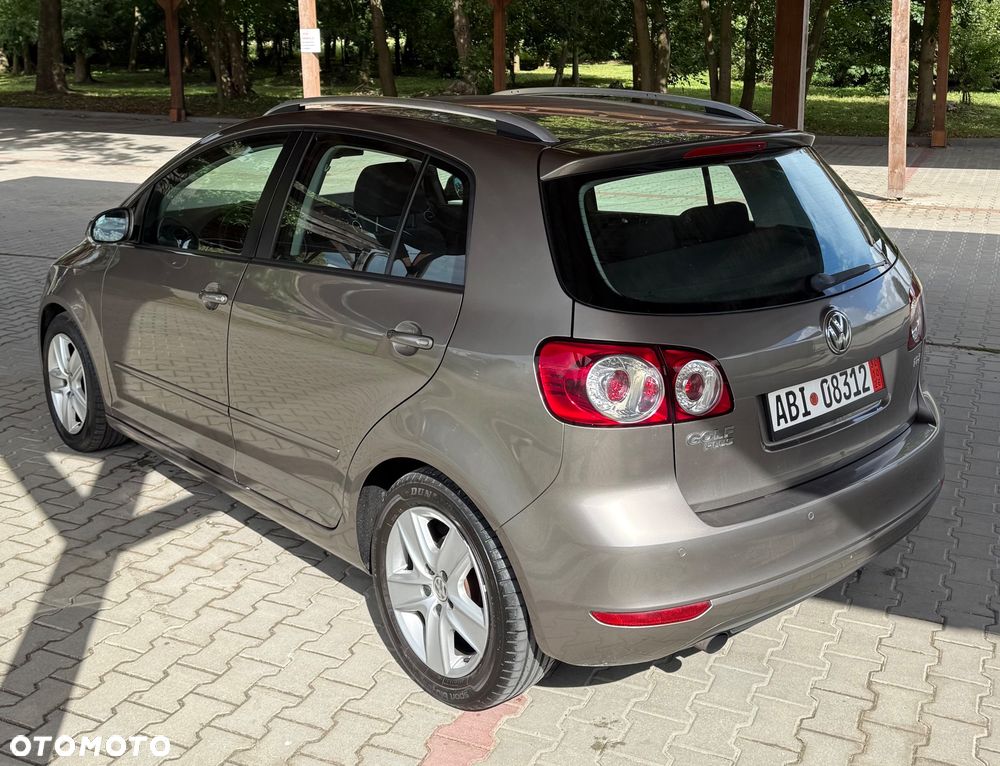 Volkswagen Golf Plus 1.6 TDI DPF Highline - 6