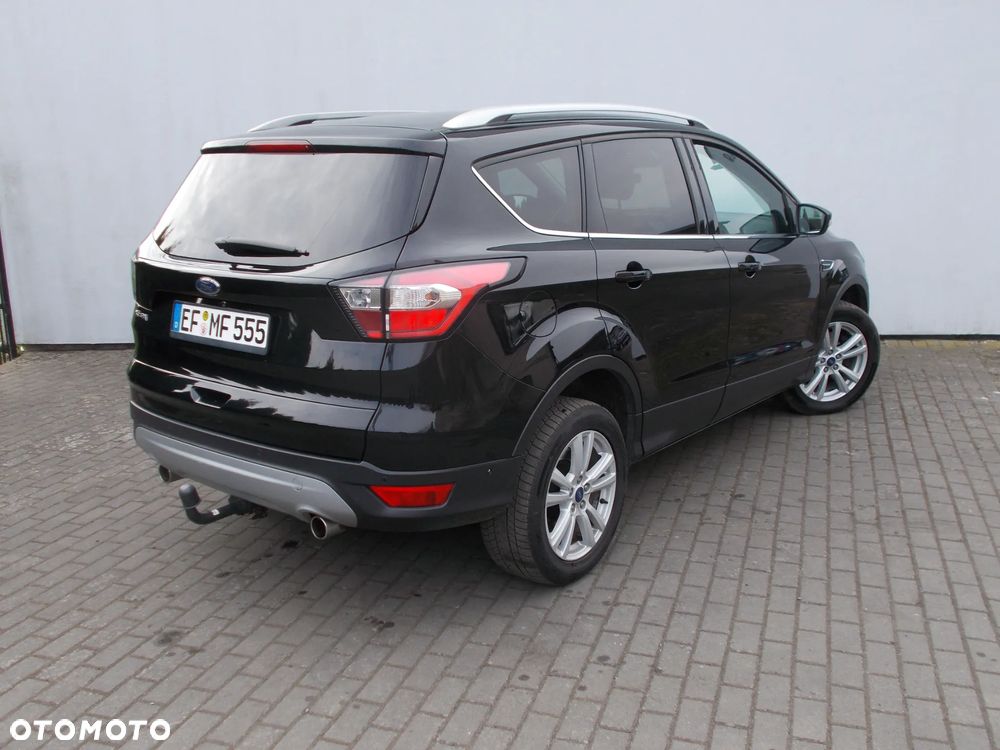 Ford Kuga 2.0 TDCi AWD ST-Line - 4