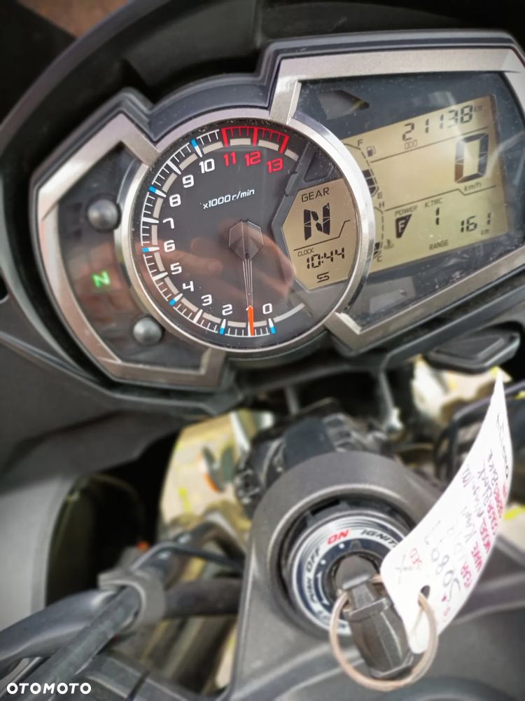 Kawasaki Ninja 1000 SX - 7