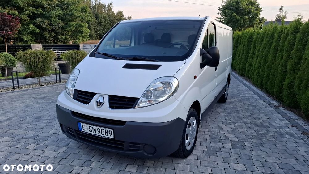 Renault Trafic - 2