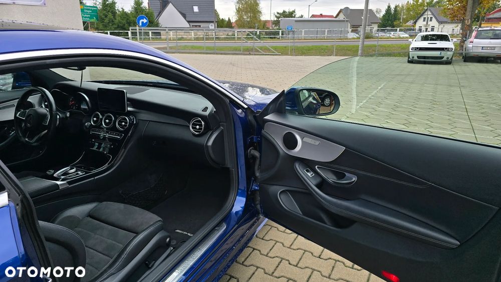 Mercedes-Benz Klasa C 200 4-Matic 9G-Tronic - 10