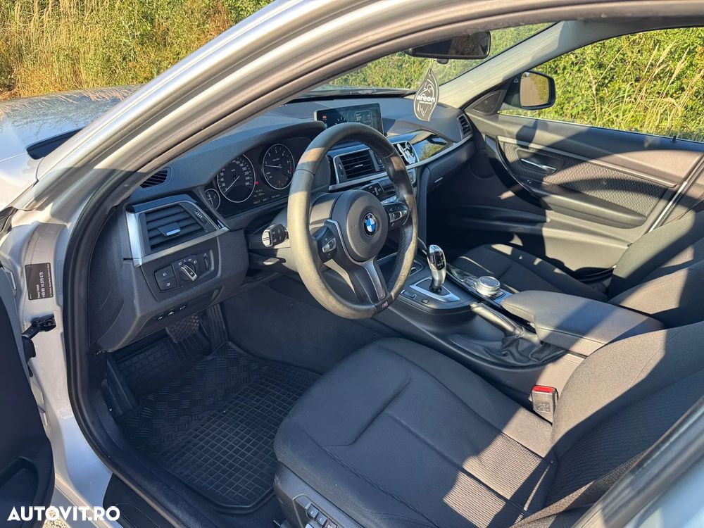 BMW Seria 3 320d xDrive AT - 7