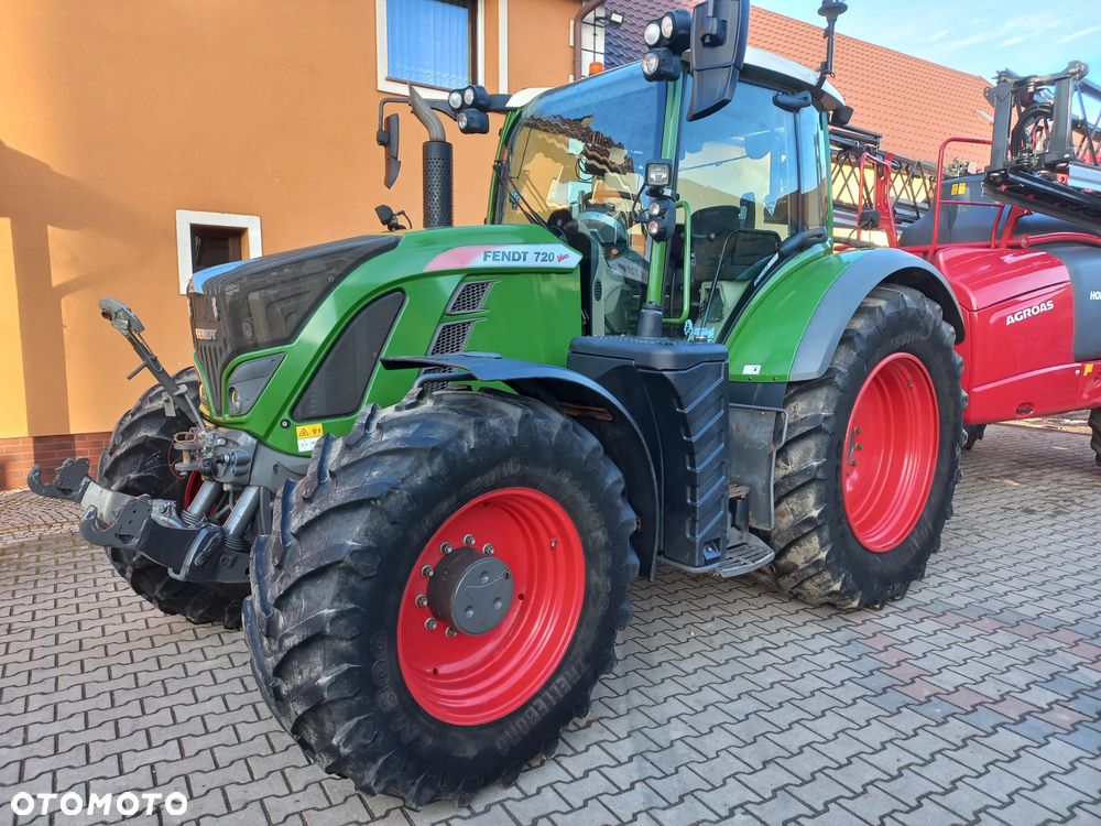 Fendt 720 Power Plus - 1