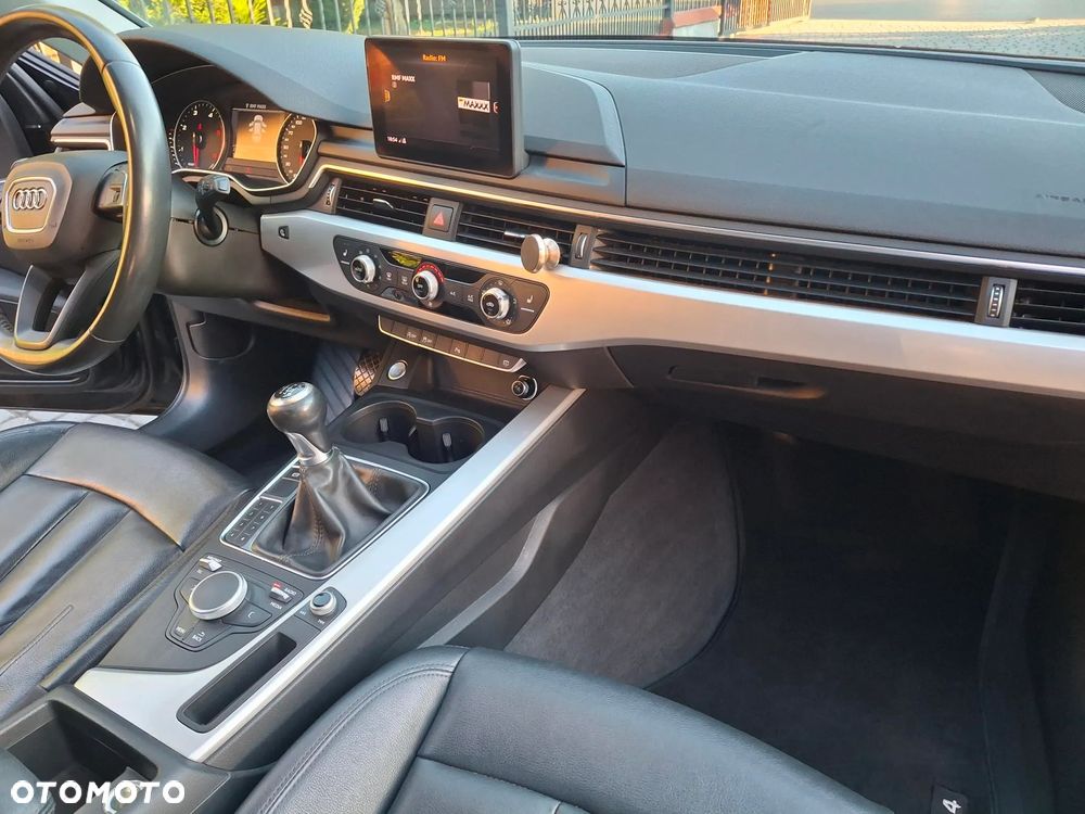 Audi A4 Avant 2.0 TDI - 10