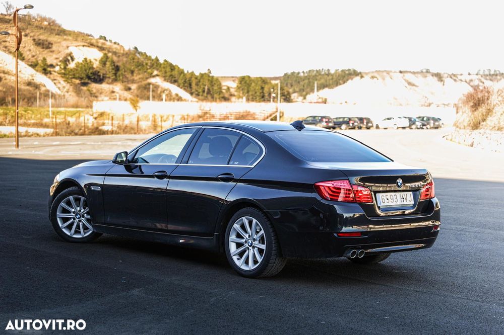 BMW Seria 5 520d - 19