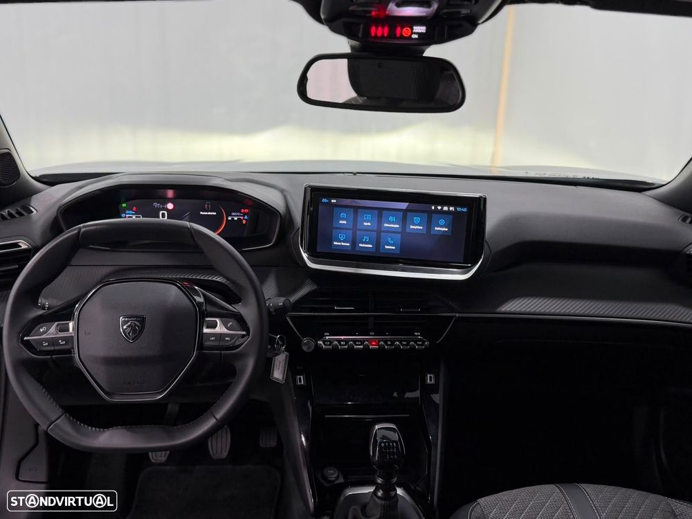 Peugeot 2008 1.2 PureTech Allure - 8